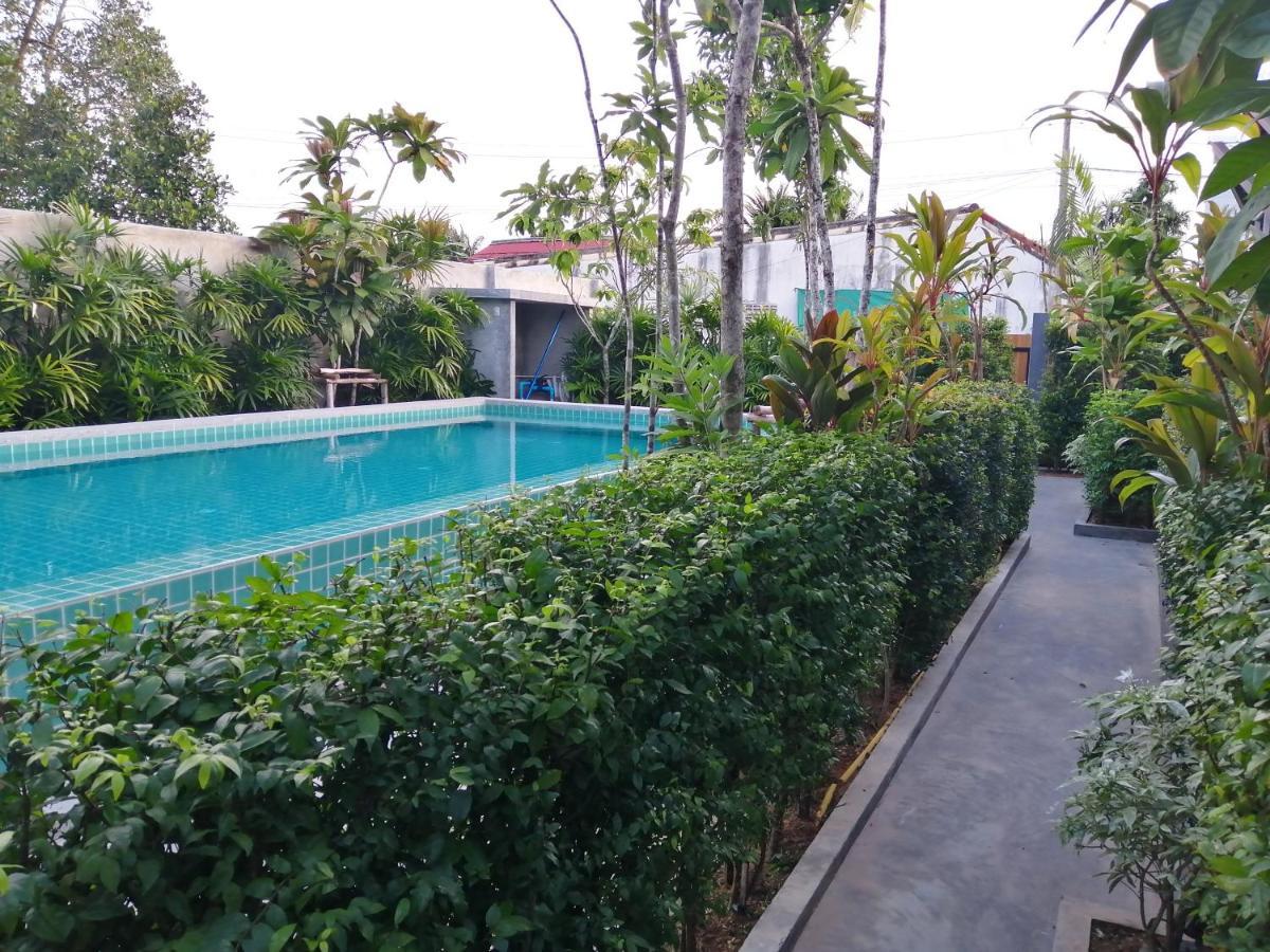 Jr Place Klong Muang Beach Exteriör bild